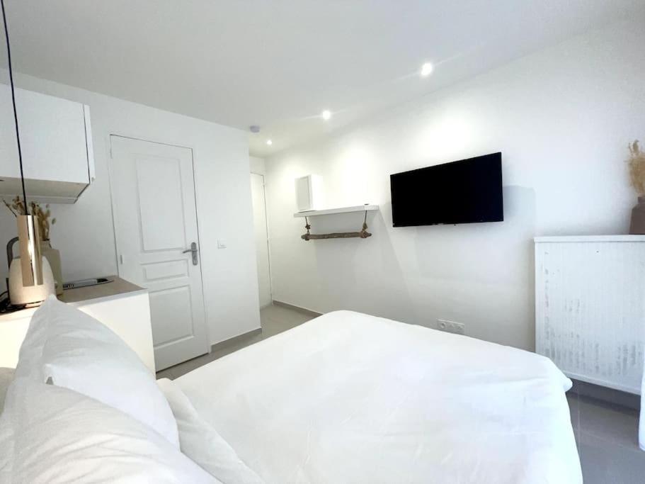 Nid Douillet Proche Vieux-port Apartment Marseilles